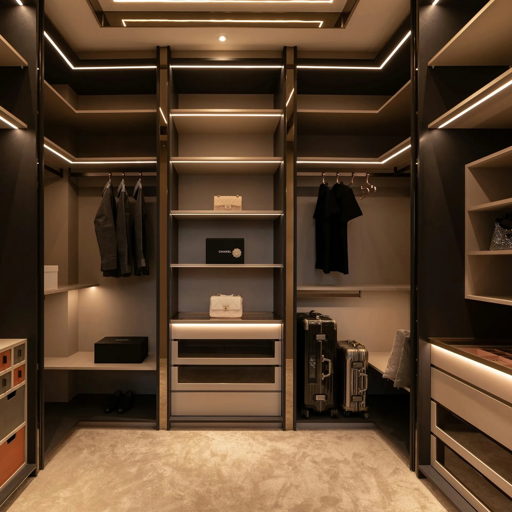 Custom-Made Closets in Fort Lauderdale: Transform Your Space with Italvave - Italvave