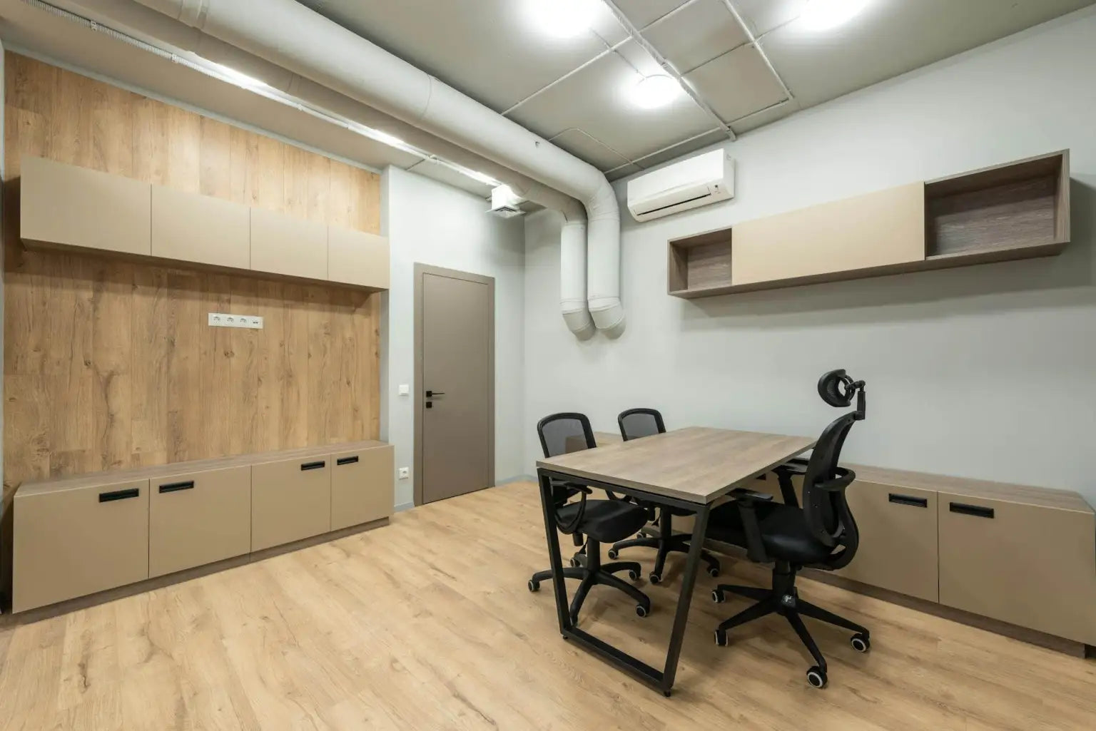 Custom Office Space Cabinets – Fort Lauderdale