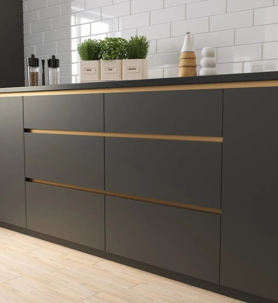 Why Gola Kitchen Handles Are the Must-Have Trend of 2024 - Italvave